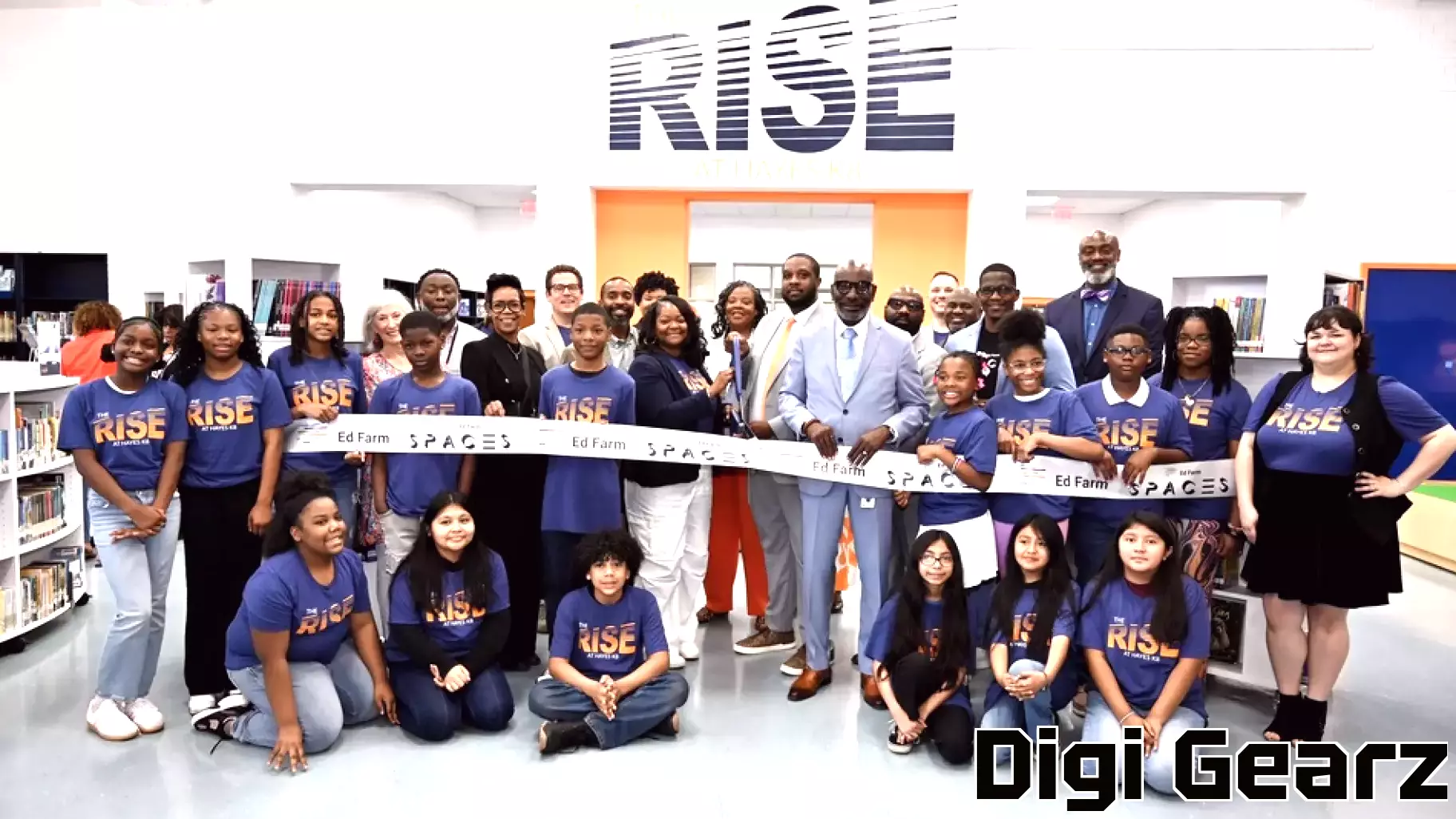 Through EdFarm Partnership, Hayes K-8 Launches New Technology Hub