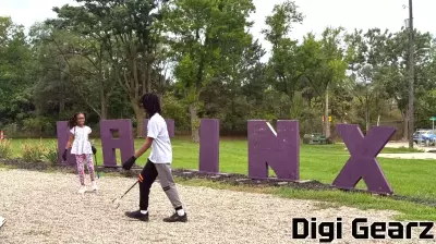 Latinx Technology & Community Center hosts neighborhood cleanup event